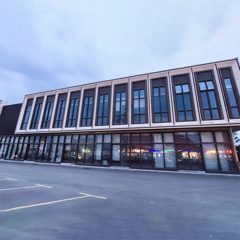 पर्दा दीवार ग्लास क्या है और यह आधुनिक वाणिज्यिक भवनों को कैसे बदल सकता है